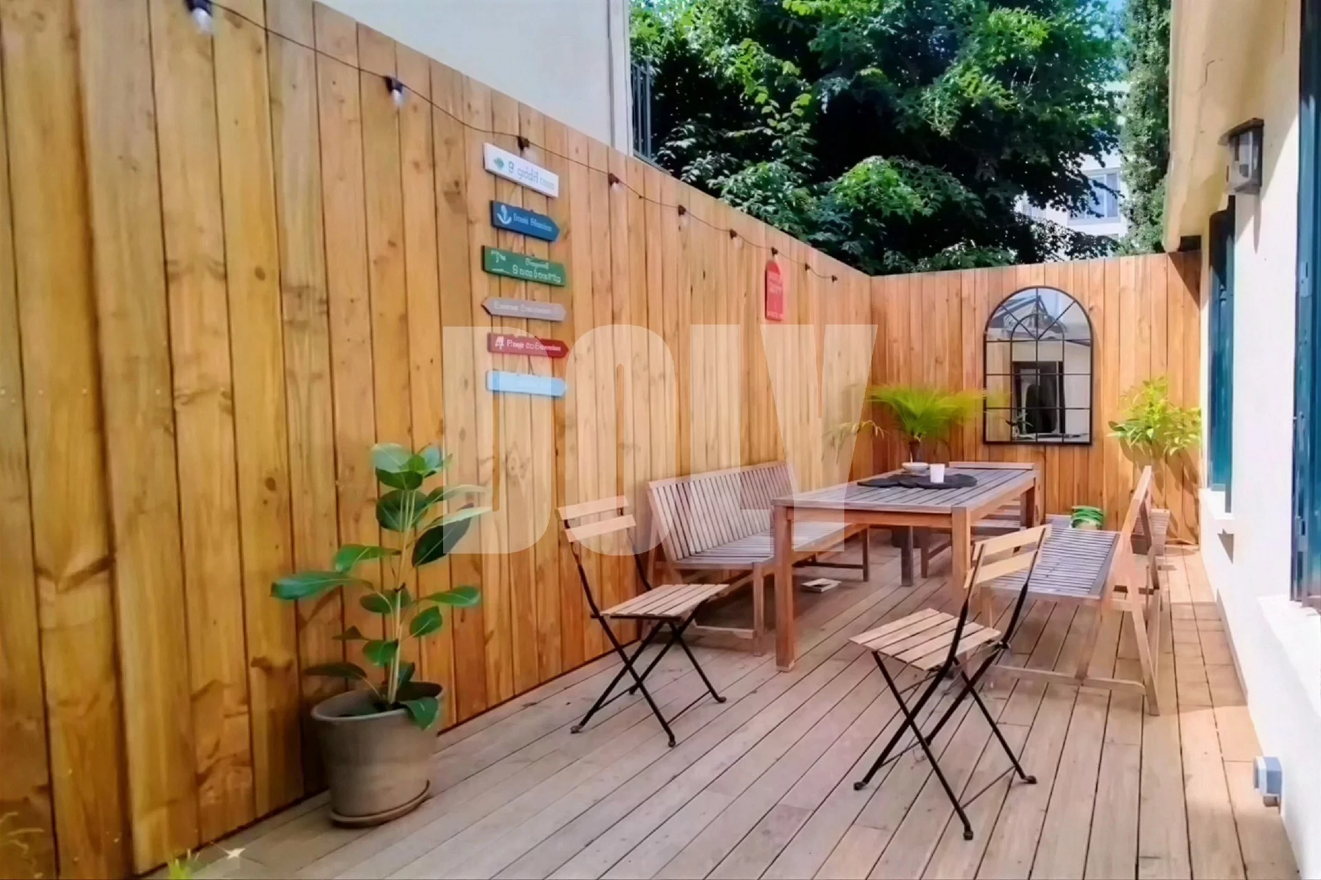 DOLY – Appartement 51m2 + Terrasse 30m2 – Asnières (Mairie)