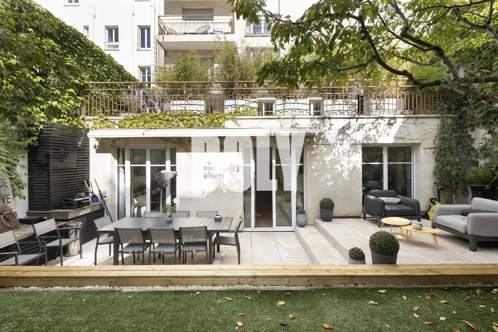 DOLY – DUPLEX –  LEVALLOIS-PERRET