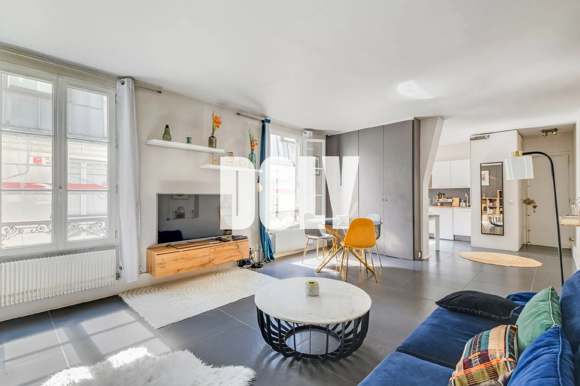 272921e7-f443-410b-802e-3ab8b1a04d99_hd