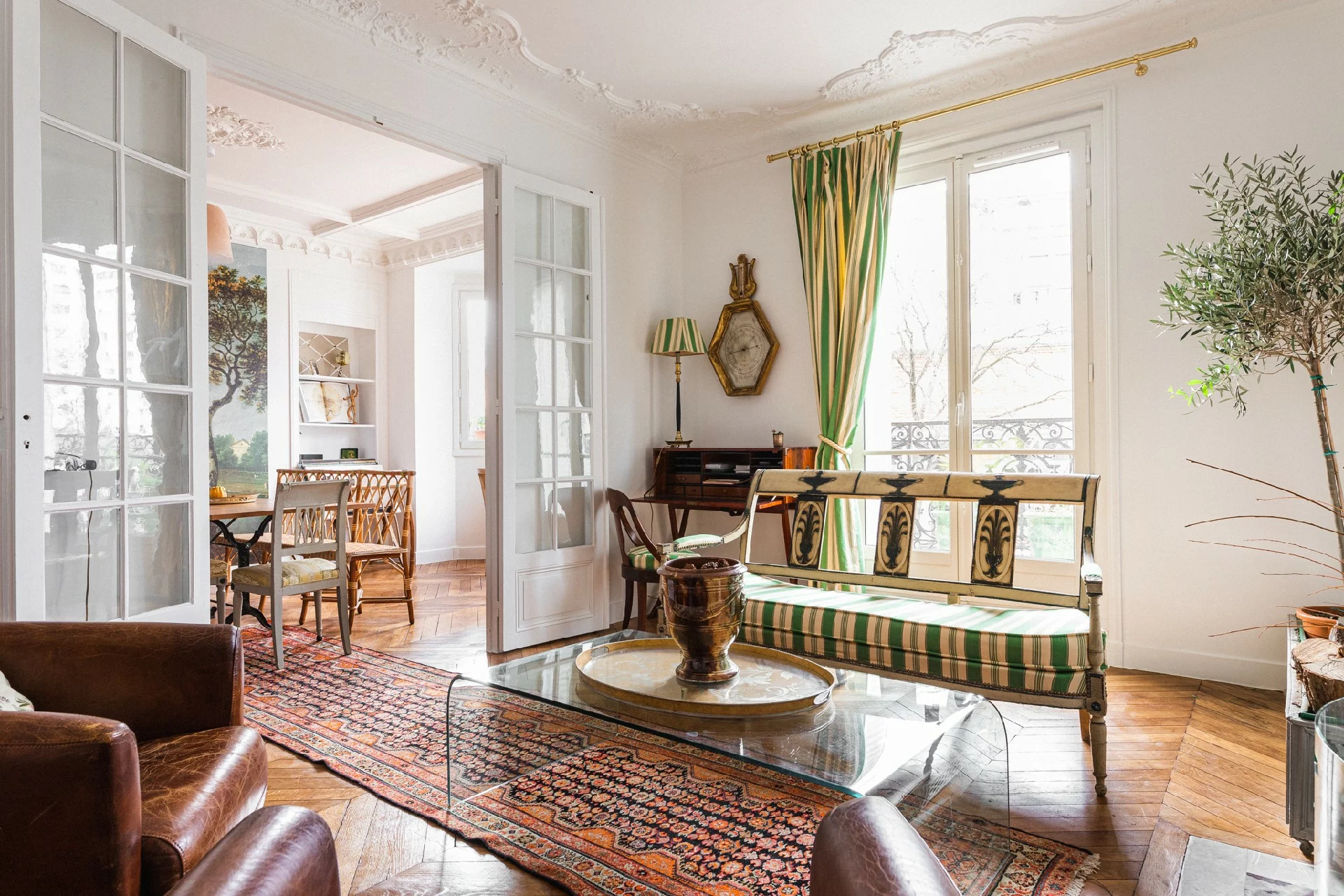 35e3a1af-80c5-4cb5-9ddb-62c059a94b64_hd