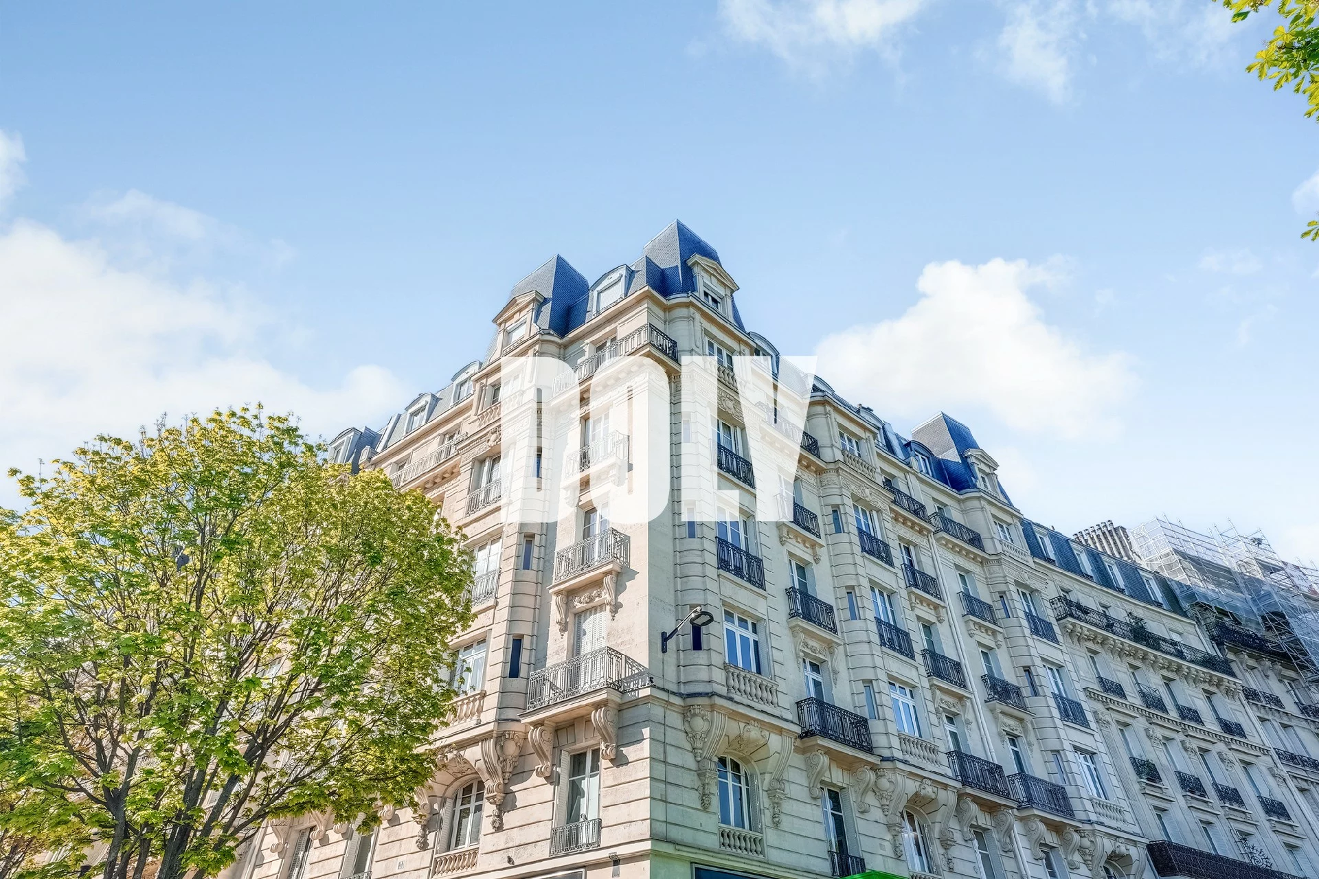 45937e42-cacf-4849-954f-04a97dc0561e_hd