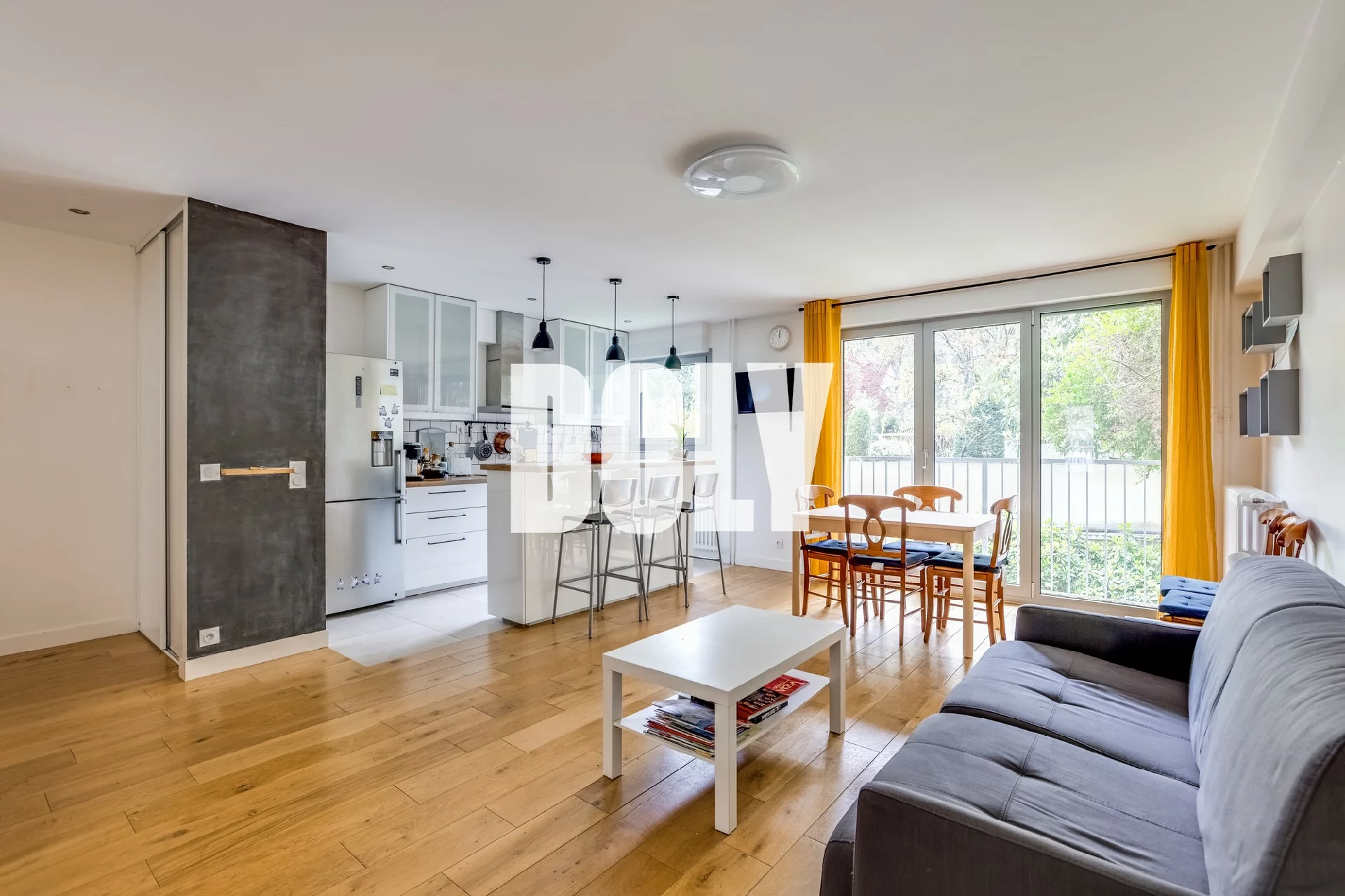 DOLY – APPARTEMENT 3 PIÈCES – RUE DE LA GLACIÈRE PARIS 13e