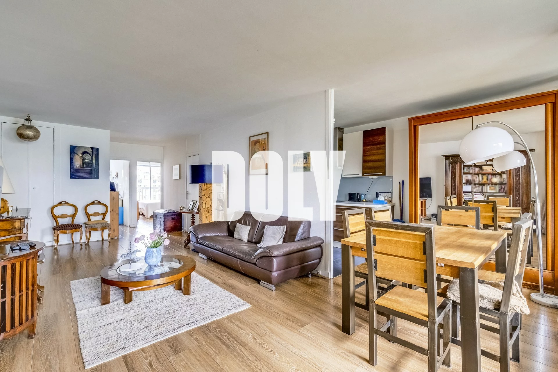 9cda685b-4e9f-4a36-a92c-eed0ae9b8500_hd