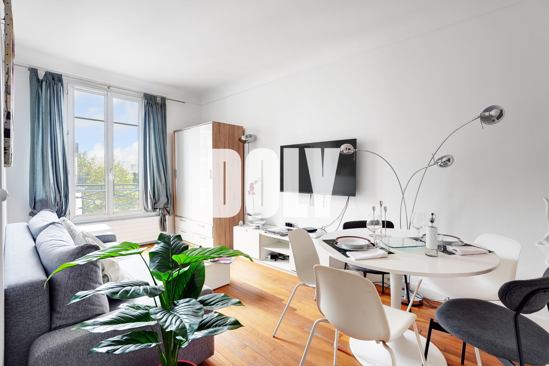 DOLY – APPARTEMENT – PARIS 17ᵉ – PORTE MAILLOT